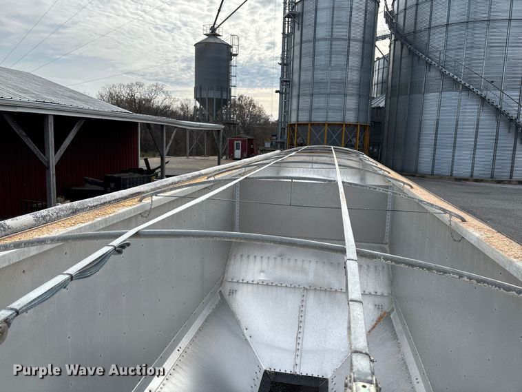 image for item EM0055 2024 Timpte Super Hopper grain trailer