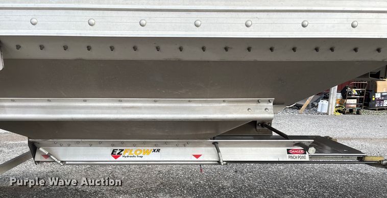 image for item EM0055 2024 Timpte Super Hopper grain trailer