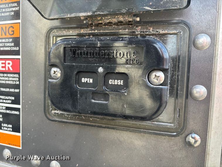 image for item EM0055 2024 Timpte Super Hopper grain trailer