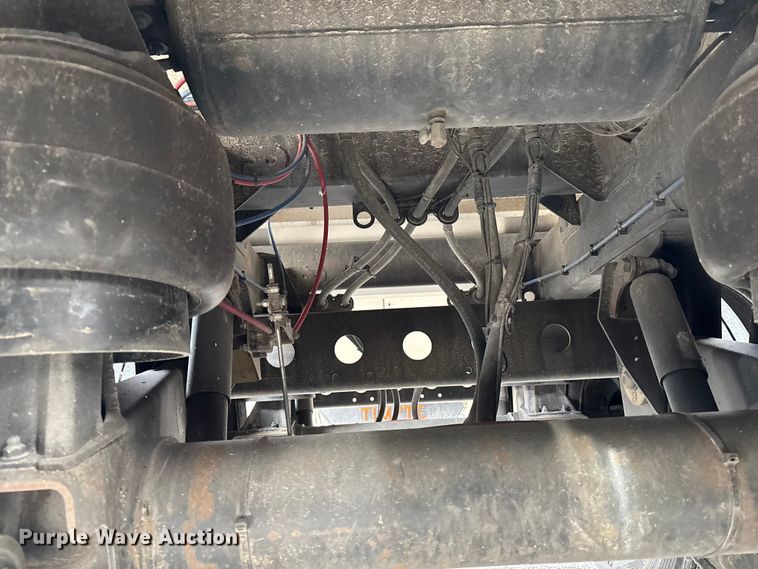 image for item EM0055 2024 Timpte Super Hopper grain trailer