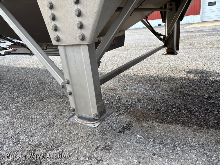 image for item EM0055 2024 Timpte Super Hopper grain trailer