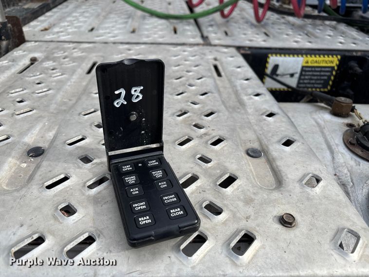 image for item EM0055 2024 Timpte Super Hopper grain trailer