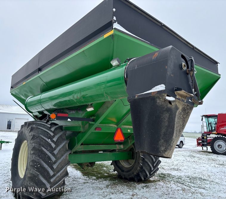 image for item EM0057 2009 Brent 1082 grain cart