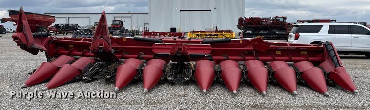 image for item EM0060 2022 Case 4412F corn head