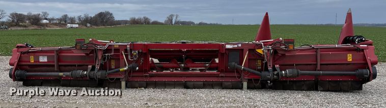 image for item EM0060 2022 Case 4412F corn head