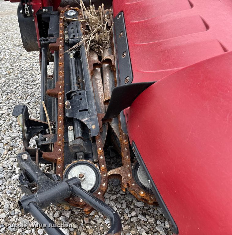 image for item EM0060 2022 Case 4412F corn head
