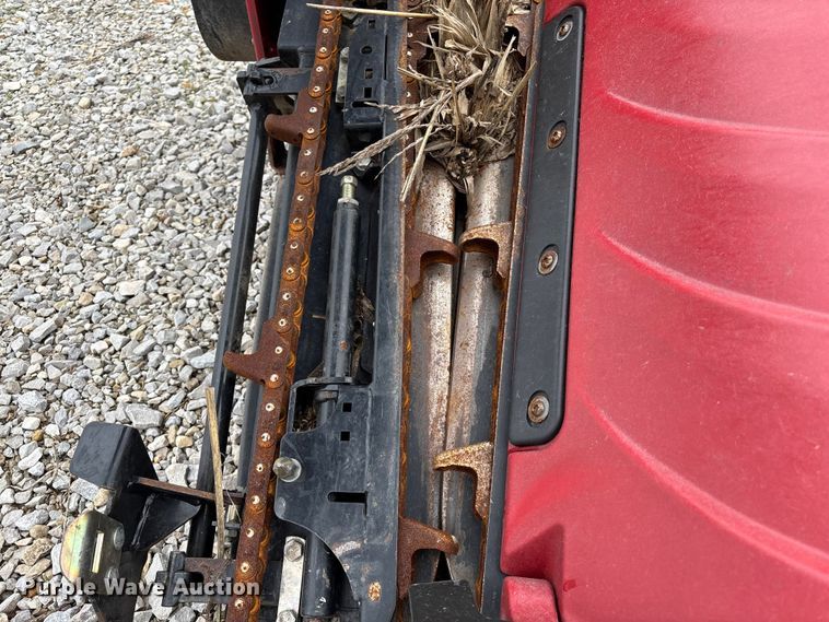 image for item EM0060 2022 Case 4412F corn head