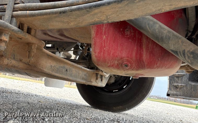 image for item EM6193 2019 Peterbilt 579 semi truck