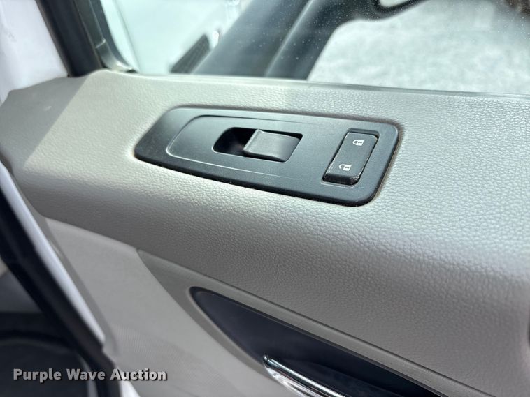 image for item EM6193 2019 Peterbilt 579 semi truck