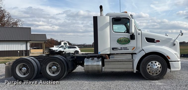 CAMIóN 2019 PETERBILT