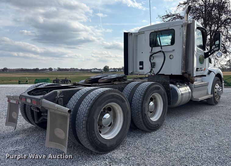 CAMIóN 2019 PETERBILT