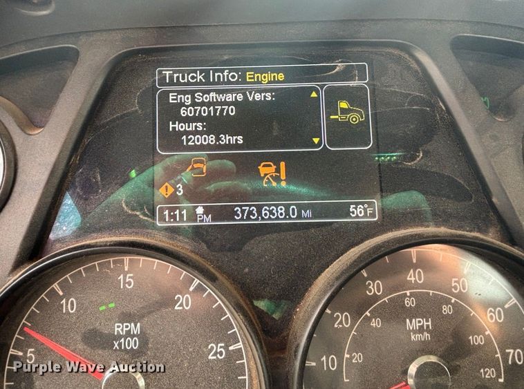 image for item EM6195 2019 Peterbilt 579 semi truck