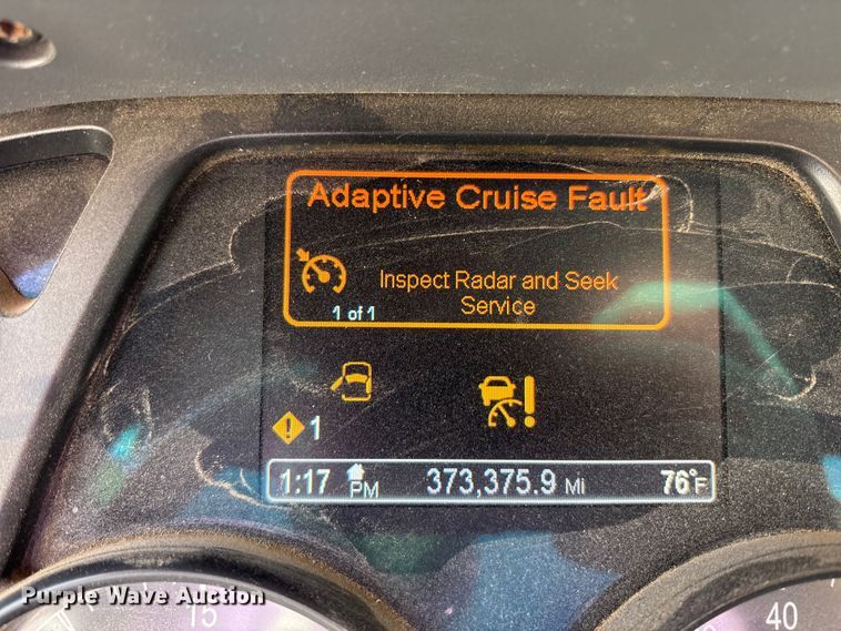 image for item EM6195 2019 Peterbilt 579 semi truck