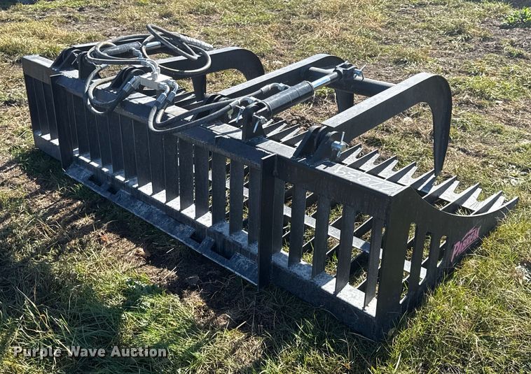 image for item EN0055 Pabreak skid steer rock grapple bucket