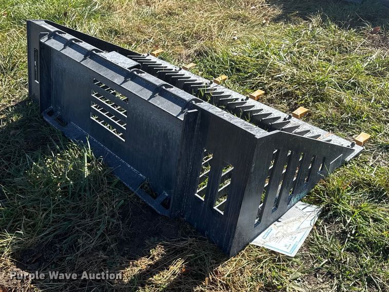 image for item EN0058 2025 Future RB66 skid steer rock bucket