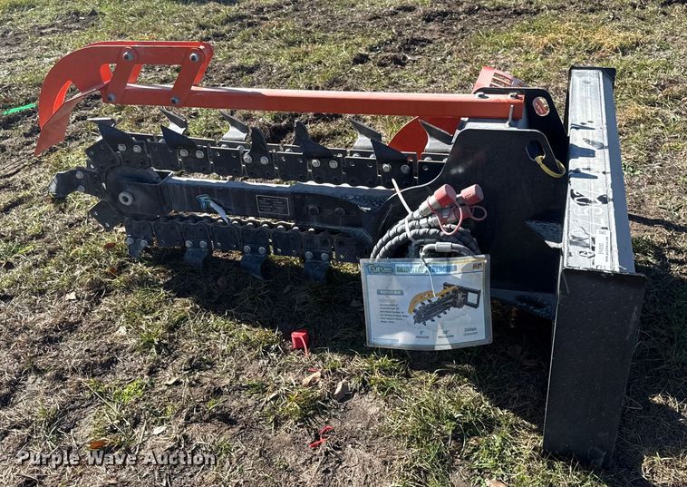 image for item EN0082 2025 Future D39 skid steer trencher