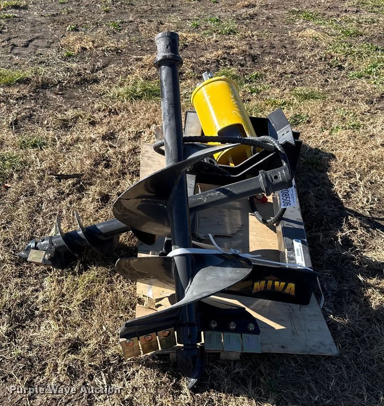 image for item EN0085 Miva skid steer auger