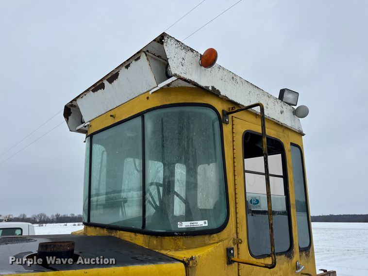 image for item EN0753 AG-Chem Big A 2500 applicator cab and chassis