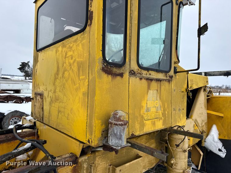 image for item EN0753 AG-Chem Big A 2500 applicator cab and chassis