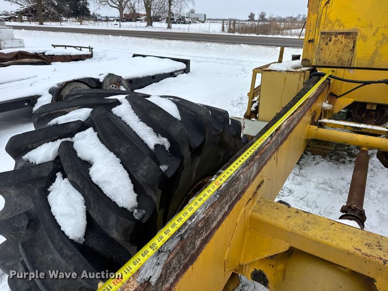 image for item EN0753 AG-Chem Big A 2500 applicator cab and chassis