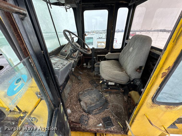 image for item EN0753 AG-Chem Big A 2500 applicator cab and chassis