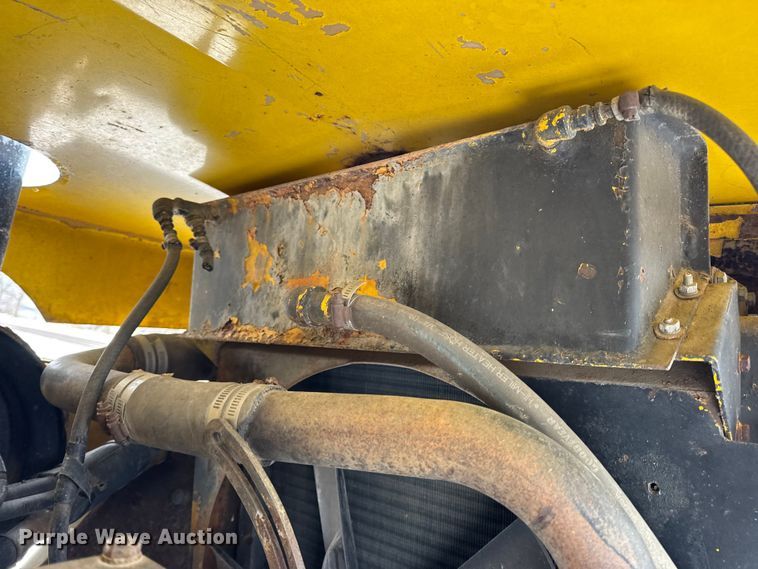 image for item EN0753 AG-Chem Big A 2500 applicator cab and chassis