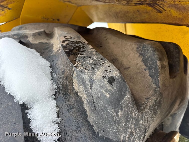 image for item EN0753 AG-Chem Big A 2500 applicator cab and chassis