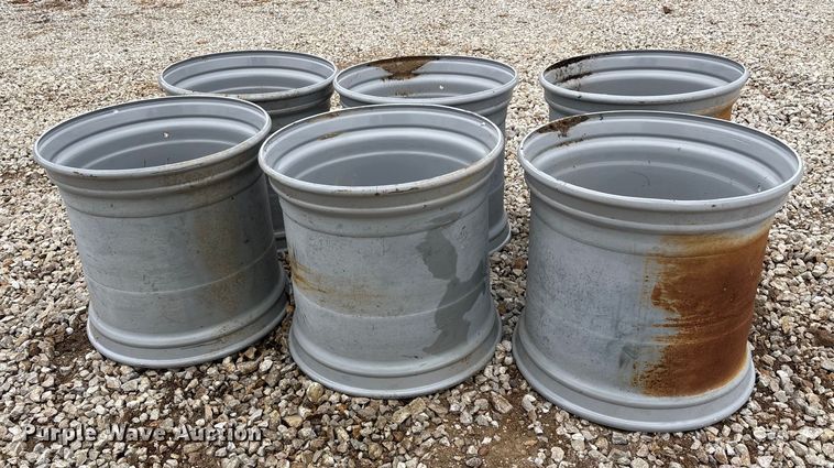 image for item EN5823 Tires and wheels