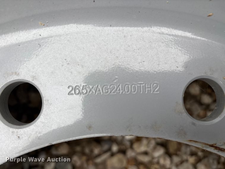 image for item EN5823 Tires and wheels