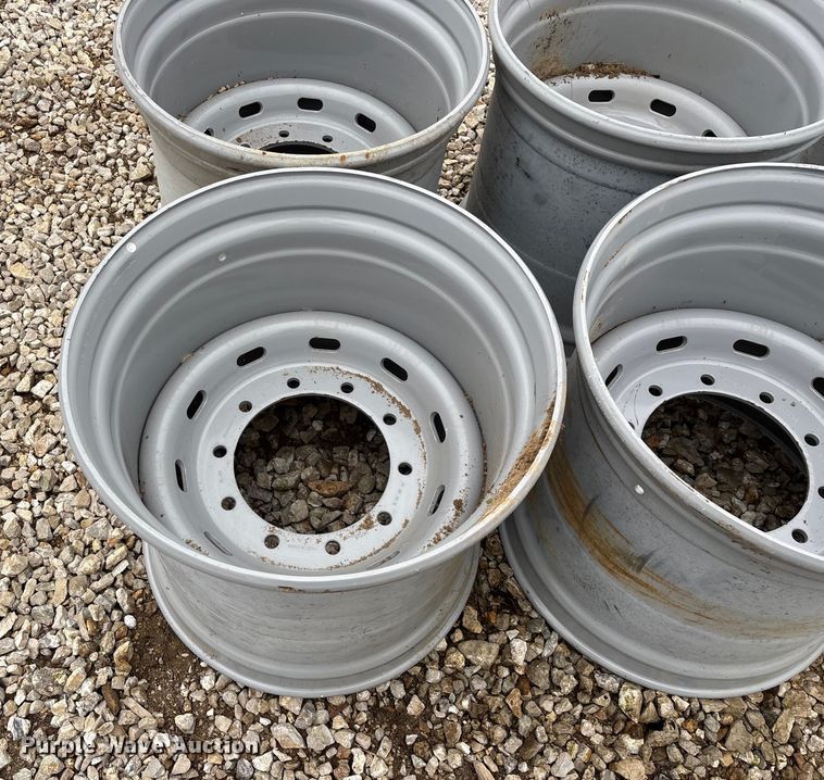 image for item EN5823 Tires and wheels