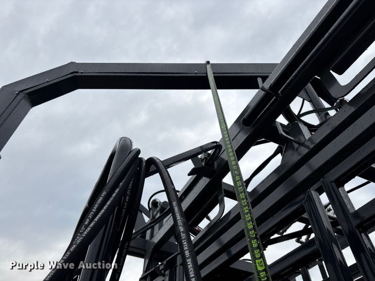 image for item EN5827 RBW Rancher livestock squeeze chute