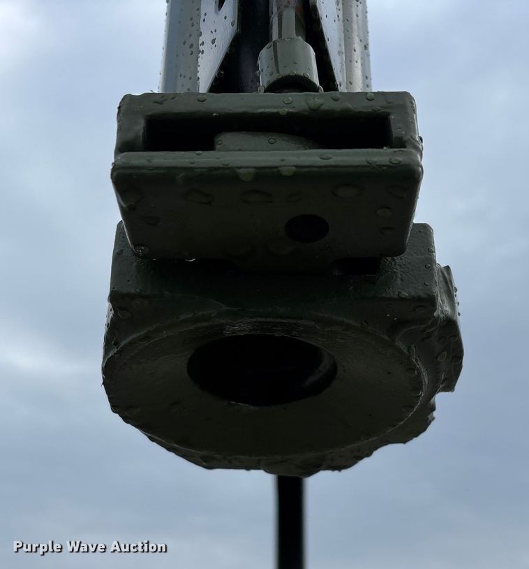 image for item EN5829 RBW Hay Baron HB36 hay bale trailer