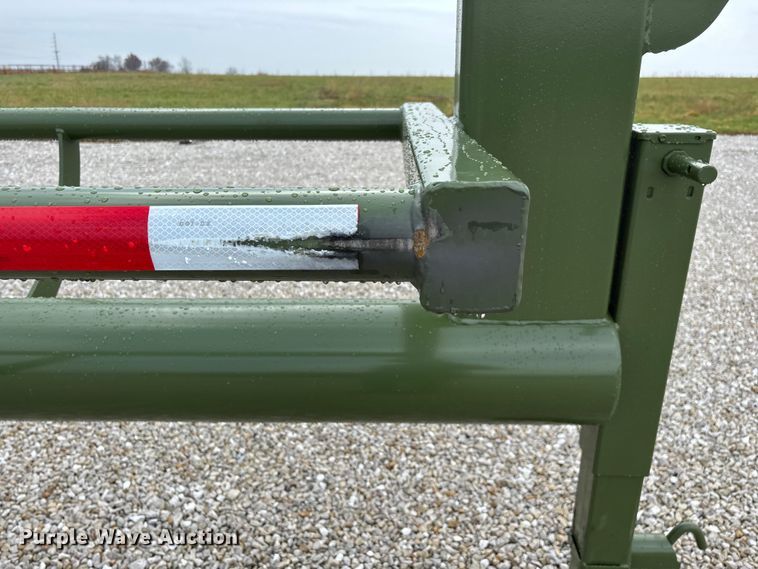 image for item EN5829 RBW Hay Baron HB36 hay bale trailer