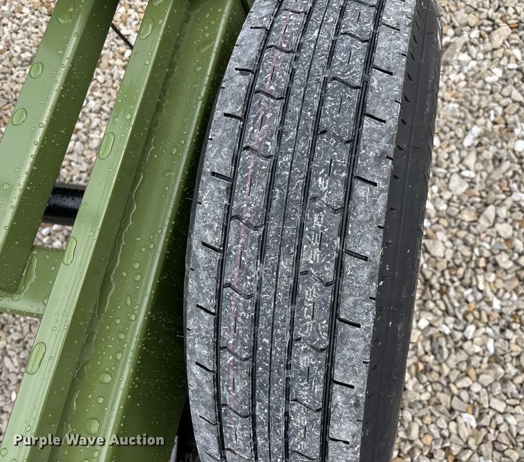 image for item EN5829 RBW Hay Baron HB36 hay bale trailer