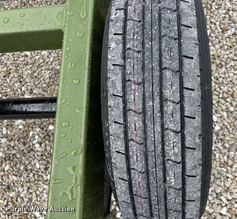 image for item EN5829 RBW Hay Baron HB36 hay bale trailer