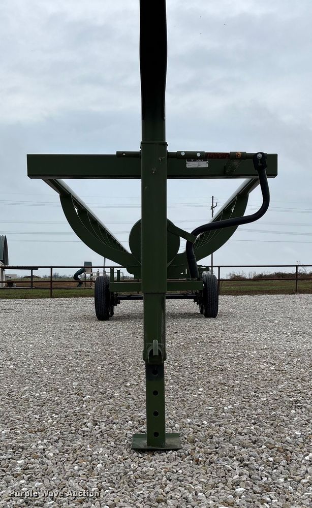 image for item EN5830 RBW Hay Baron HB42 hay bale trailer