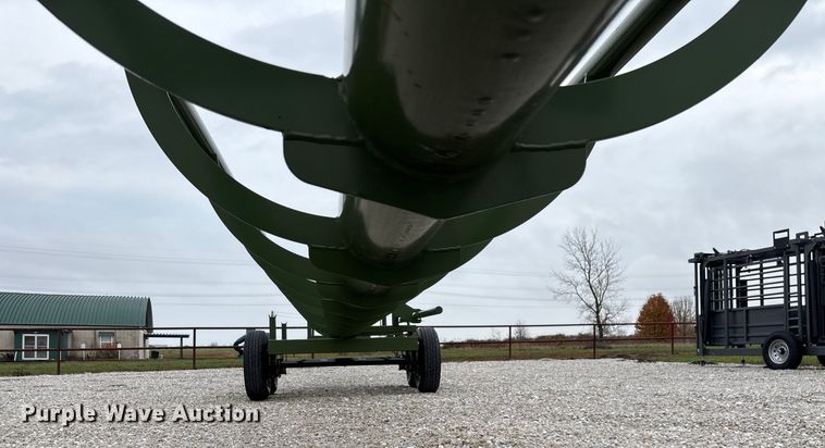 image for item EN5830 RBW Hay Baron HB42 hay bale trailer