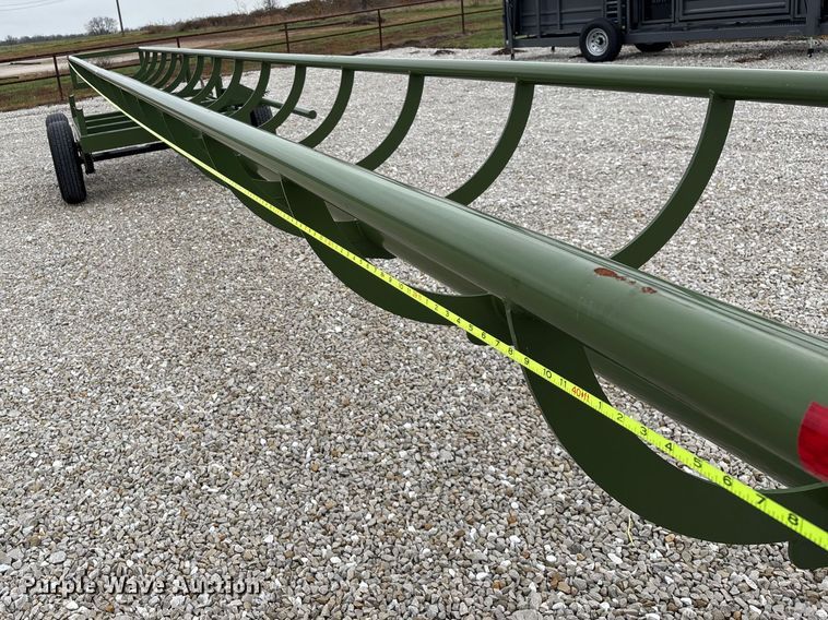 image for item EN5830 RBW Hay Baron HB42 hay bale trailer