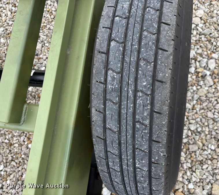 image for item EN5831 RBW Hay Baron HB36 hay bale trailer