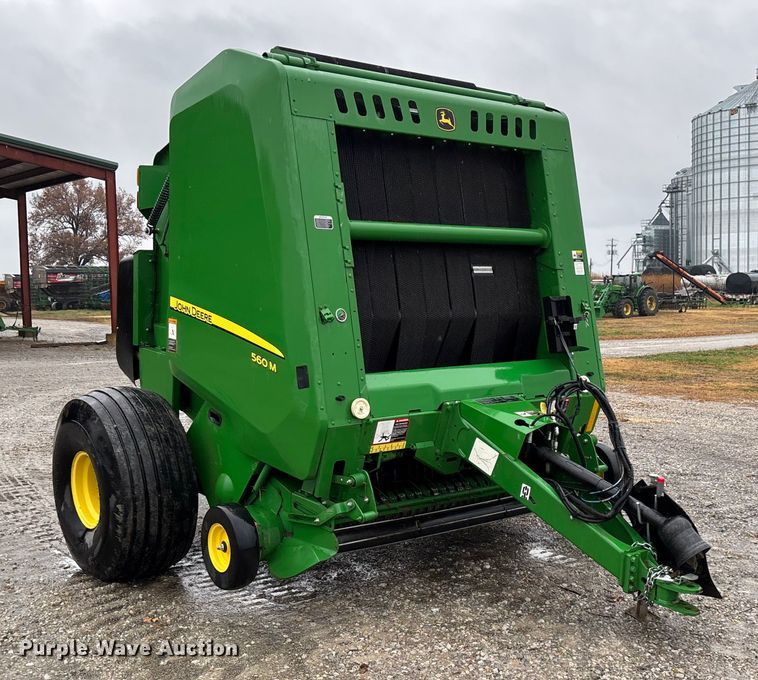 image for item EN5832 2022 John Deere 560 M round baler