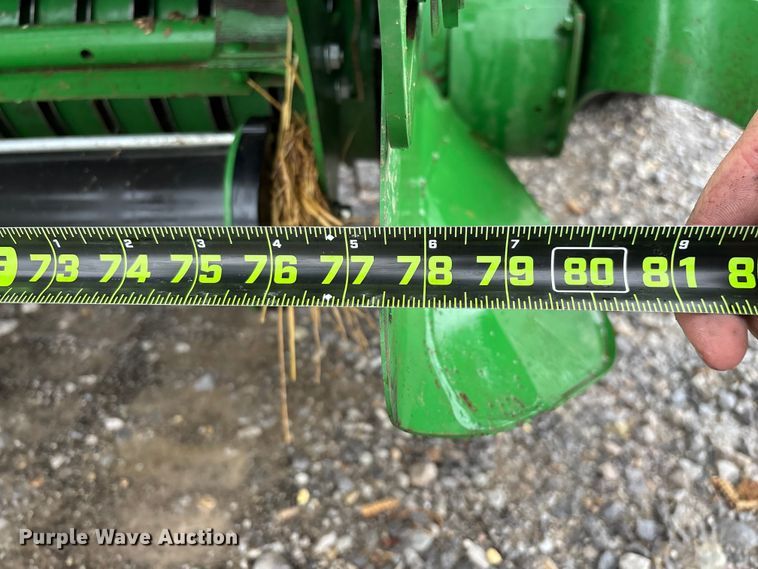 image for item EN5832 2022 John Deere 560 M round baler