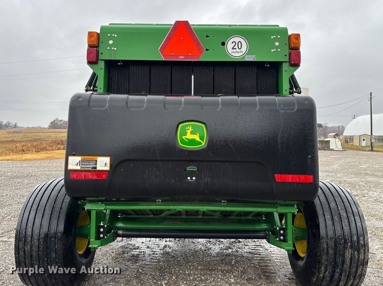 image for item EN5832 2022 John Deere 560 M round baler