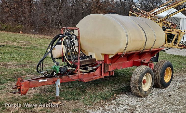 image for item EO4879 Hiniker Company sprayer