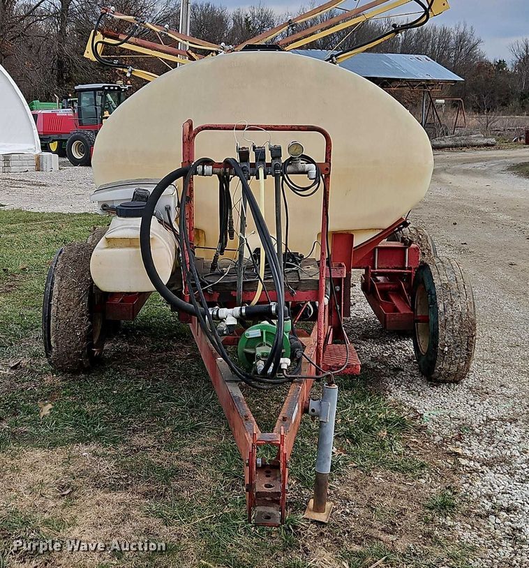 image for item EO4879 Hiniker Company sprayer