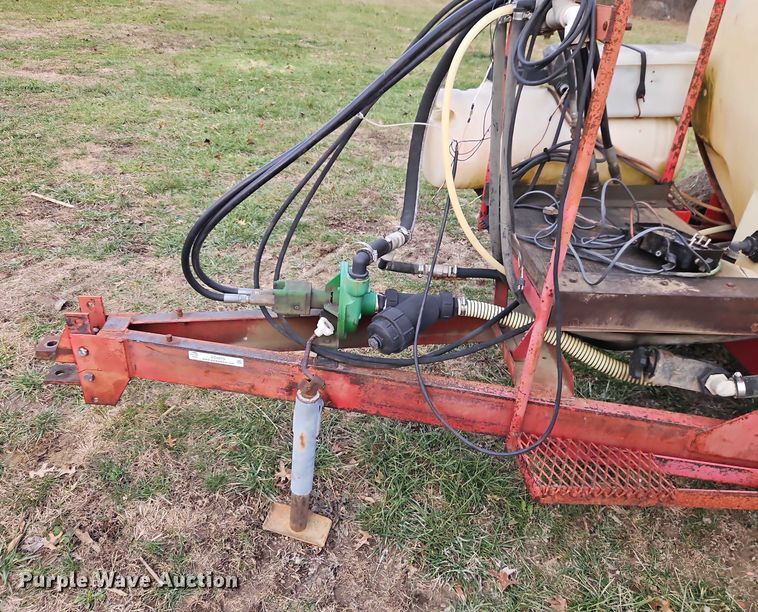 image for item EO4879 Hiniker Company sprayer