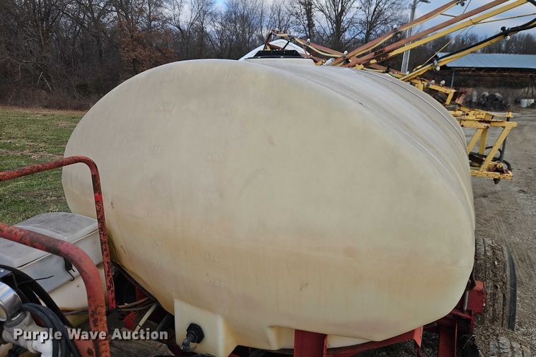 image for item EO4879 Hiniker Company sprayer