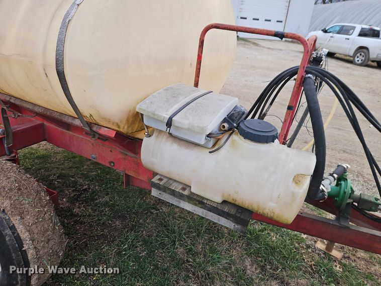 image for item EO4879 Hiniker Company sprayer