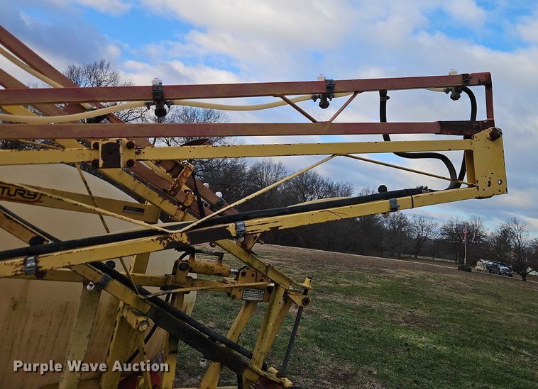 image for item EO4879 Hiniker Company sprayer