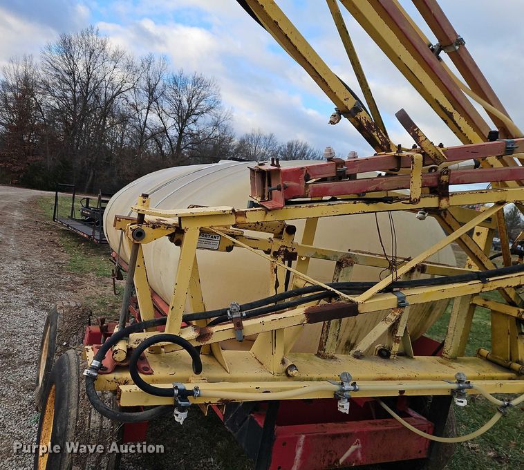 image for item EO4879 Hiniker Company sprayer