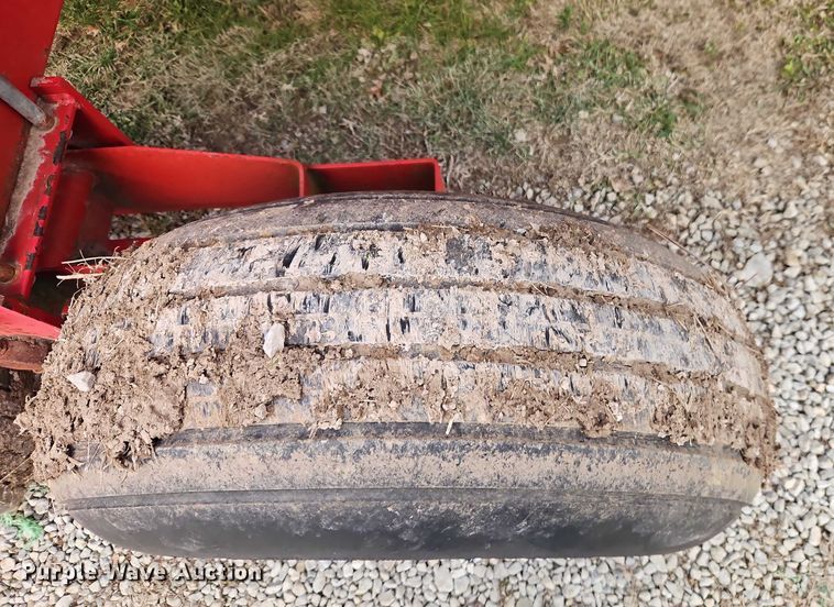 image for item EO4879 Hiniker Company sprayer